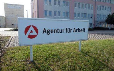 Der Totalverweigerer – Anmerkungen zu einer Diskursfigur der Feindbildproduktion im Sicherheits- und Sozialdiskurs